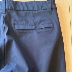 lululemon athletica Men's Dark Blue Chinos abc pant. Regular fit.